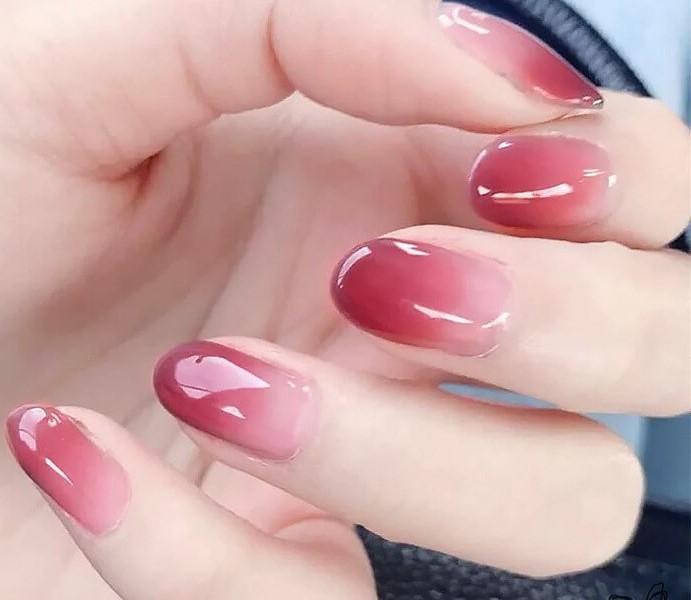 Nails Enhancement